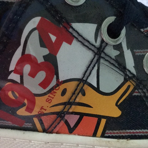 Size 7 Donald Duck Edition high tops by Spring - Picture 6 of 6